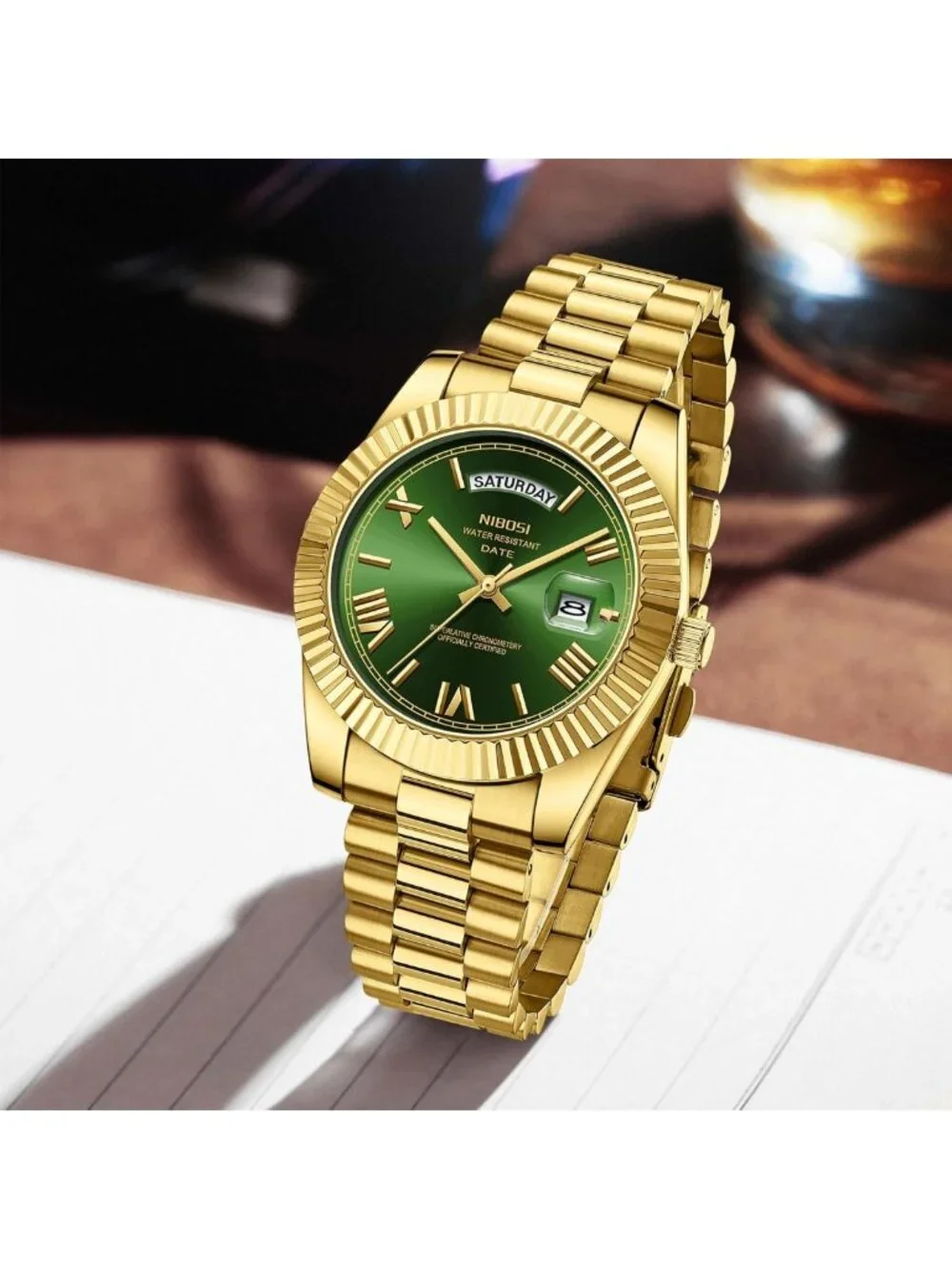 Stylish Men's Analog Quartz Watch - Rose Gold Stainless Steel, Waterproof